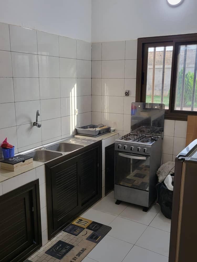 Les Residences D'Inaya Lome Exterior photo